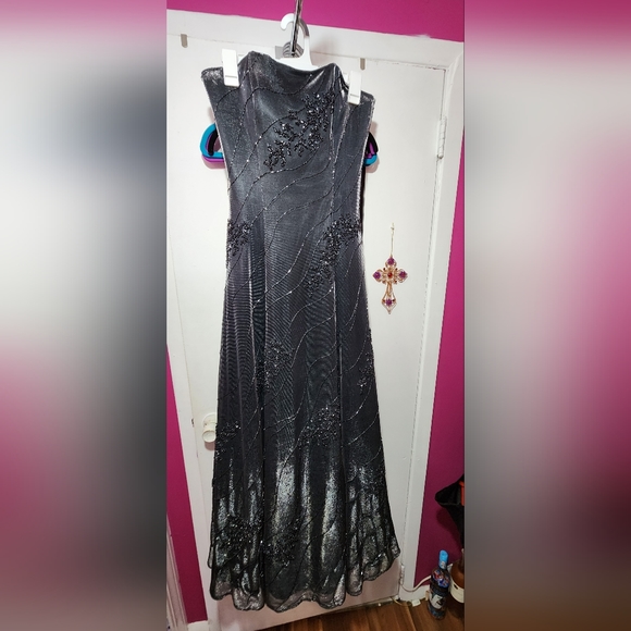 Jovani Strapless A Line Gown - Picture 4 of 11